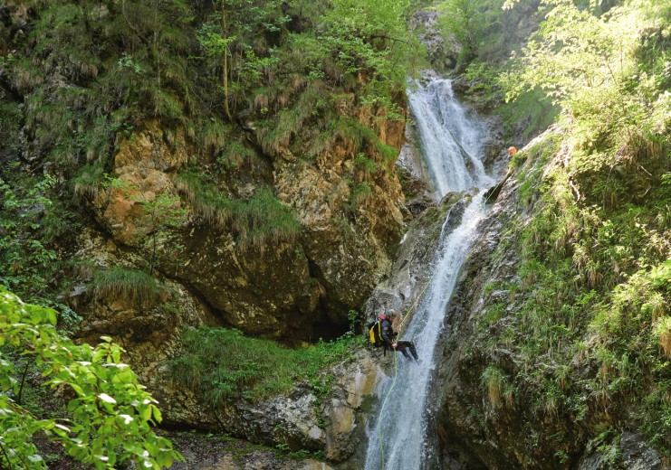 Cuc-Wasserfall in Podvolovljek