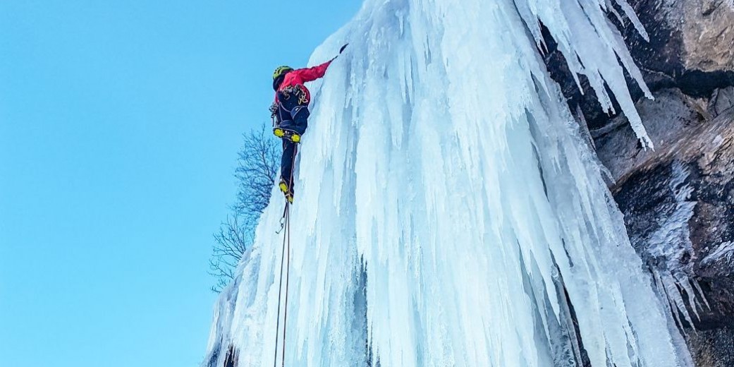 Steiles Eis im Bergsteigerdorf St. Jodok, Schmirn- und Valsertal