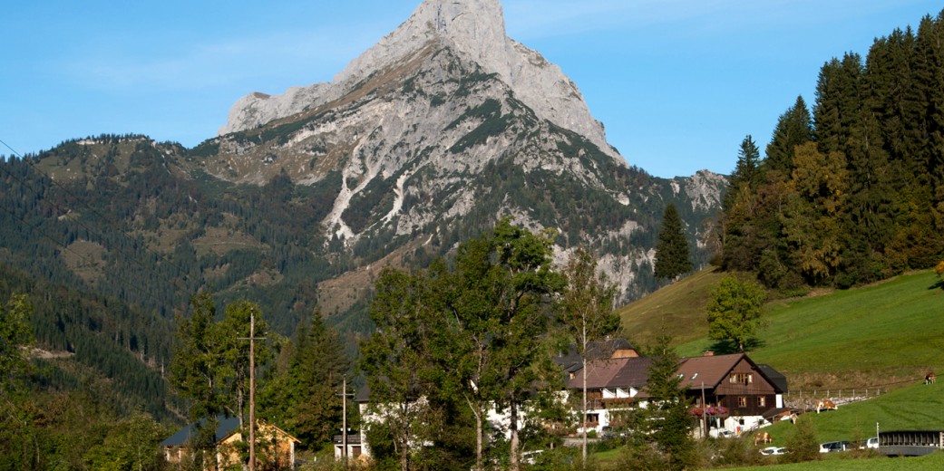 Blick auf Johnsbach und den Großen Ödstein