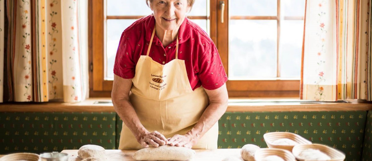 Brotbacken mit Oma Rosa