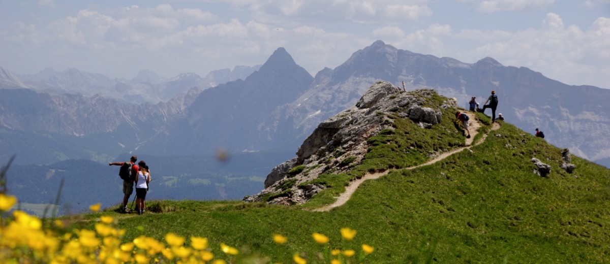 Panorama genießen am Dolomiten Höhenweg