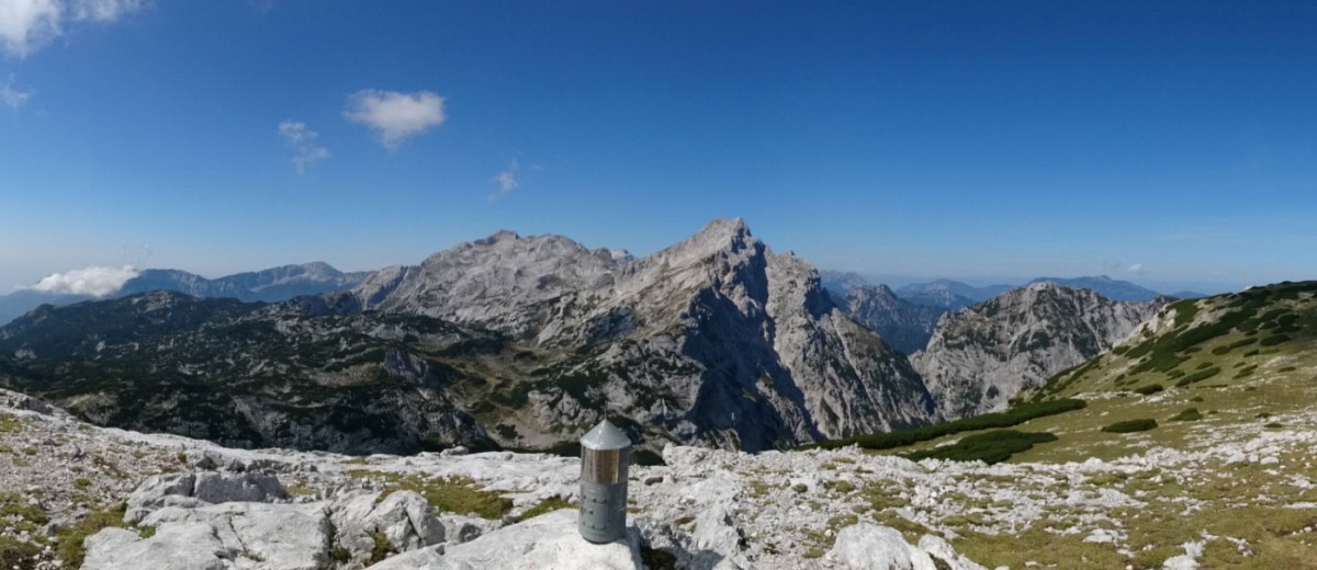 Panoramablick Veliki vrh (2.110 m)