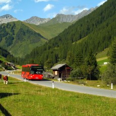 Bus im Schmirntal