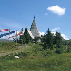 Die Friedenskapelle bei der Zollnersee Hütte