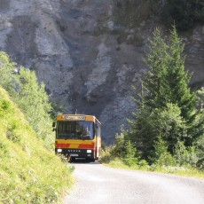 Der Landbus 79, Marul - Laguzalpe, bringt Wanderer zu Ausgangspunkten