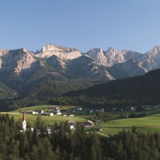 Steinberg mit dem Rofangebirge