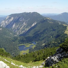 Blick vom Dürrenstein auf den Obersee und Scheiblingstein
