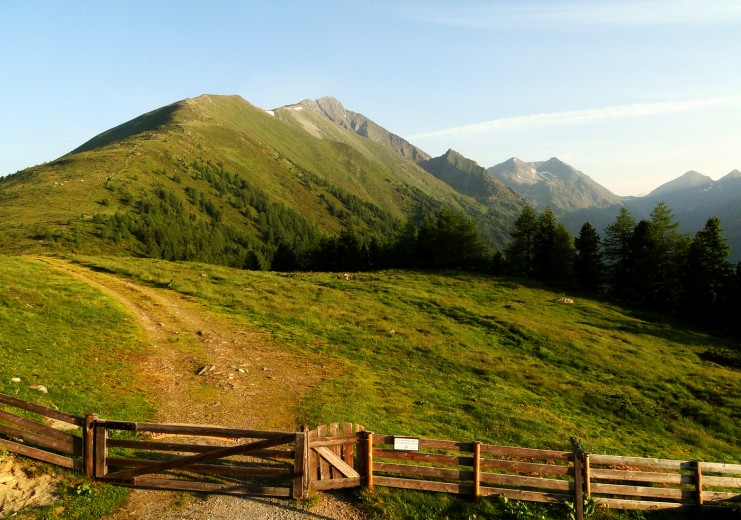 Blick auf den Preber von der Grazer Hütte