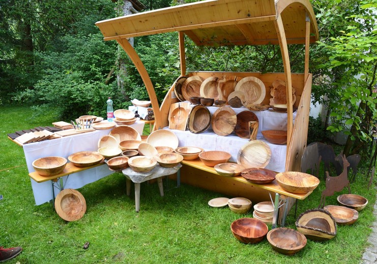 Lukas Hummer, Holzschüsseln und Teller