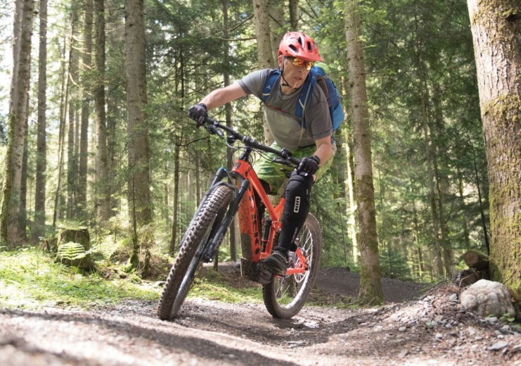 Thomas Luger von Powderworld ist u. a. MTB Trail-Scout